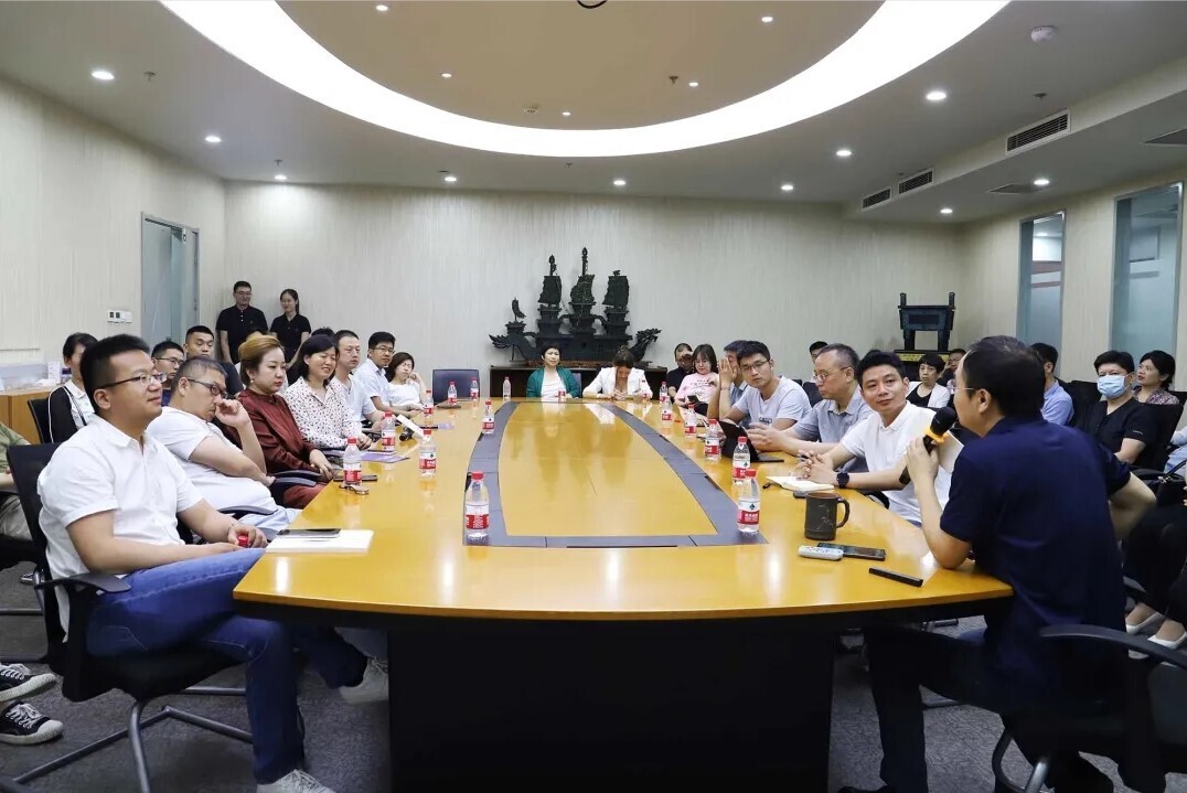 名企探访丨建业君邻会开启AG超玩会电竞俱乐部“智汇”生态之旅(图7)