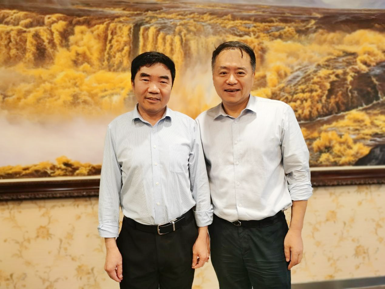 校企协同 共育共创 | 河南财政金融学院副校长王忠勇一行莅临AG超玩会电竞俱乐部走访交流(图5) 校企协同 共育共创 | 河南财政金融学院副校长王忠勇一行莅临AG超玩会电竞俱乐部走访交流(图5)